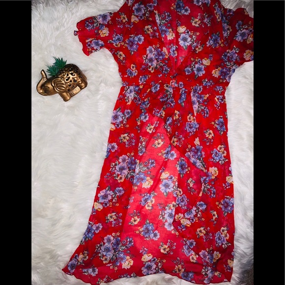 NWOT Beautiful floral button maxi kimono - Picture 3 of 10